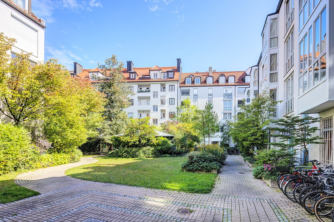 多层公寓 与 1 房间 | München-Schwabing | 70249 | ...parkähnlichem...