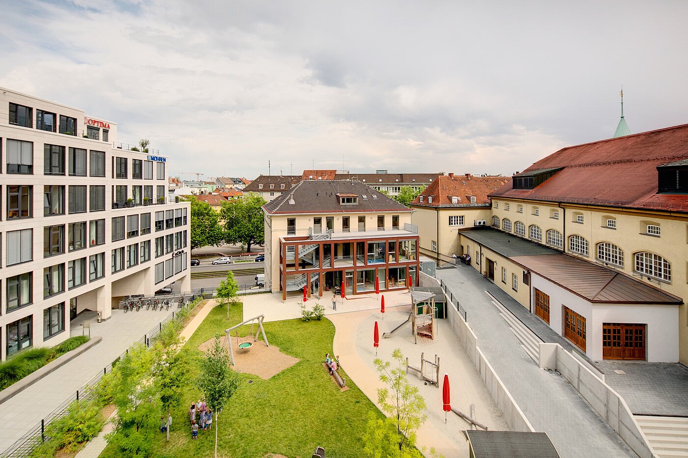 多层公寓 与 2 房间 | München-Maxvorstadt | 70023 | Aussicht vom Schlafzimmer