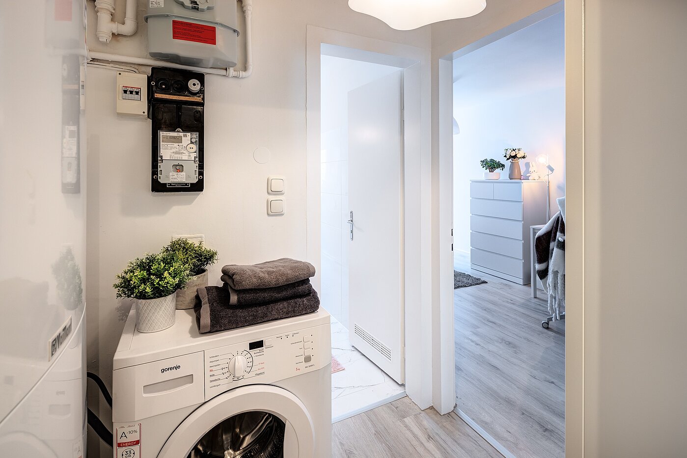 多层公寓 与 2 房间 | München-Sendling | 70220 | Flur