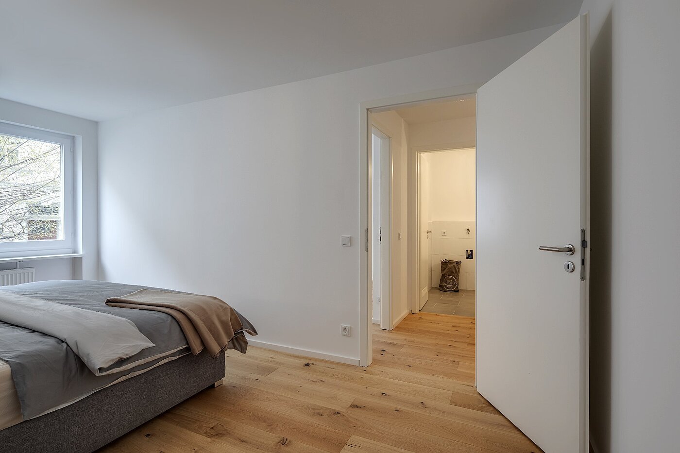 多层公寓 与 3 房间 | München-Neuhausen | 1803D7 | Blick in die Diele