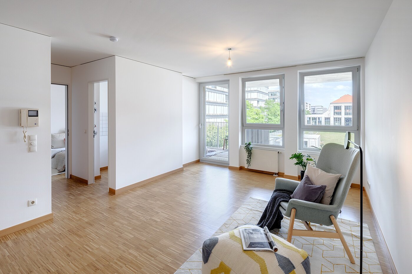 多层公寓 与 2 房间 | München-Schwanthalerhöhe | 2206ML11 | Blick in den Wohnraum...