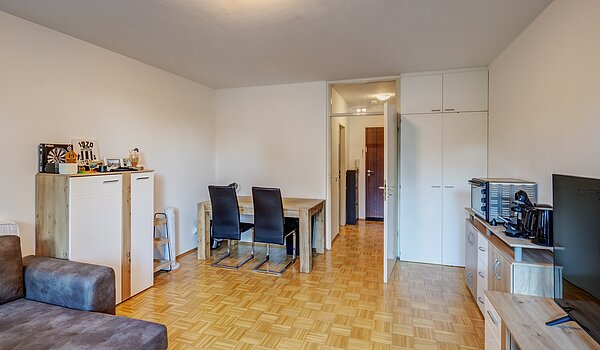 多层公寓 与 1 房间 | München-Bogenhausen | 70264 | ...mit Platz zum Essen