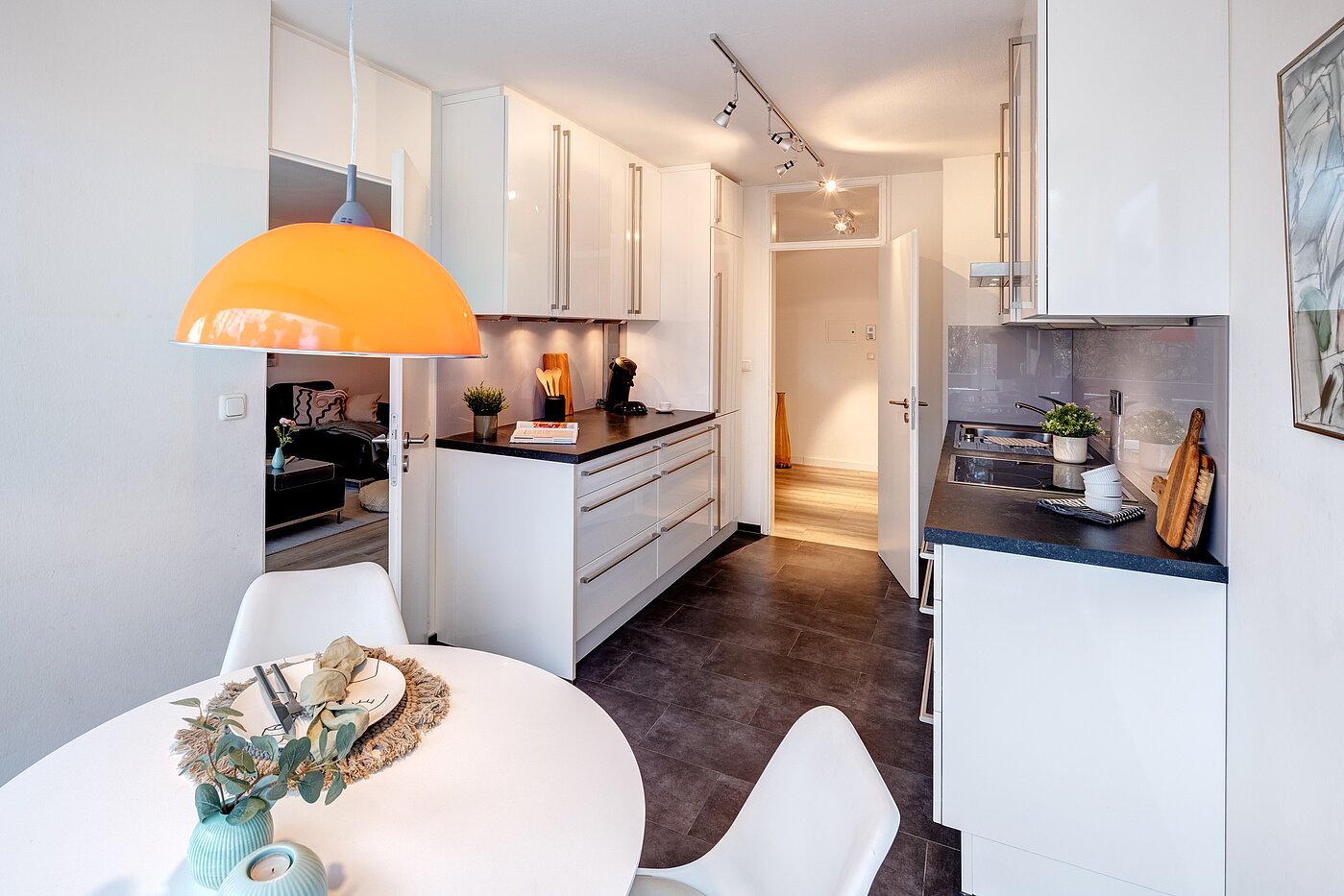 多层公寓 与 3.5 房间 | München-Bogenhausen | 70267 | ...zur geräumigen...