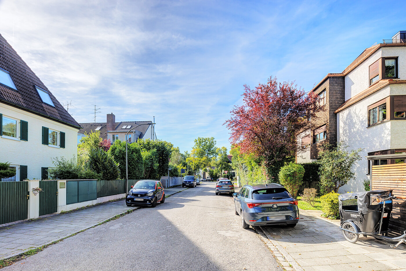 高架层 与 1 房间 | München-Obermenzing | 70282 | Anwohnerstraße