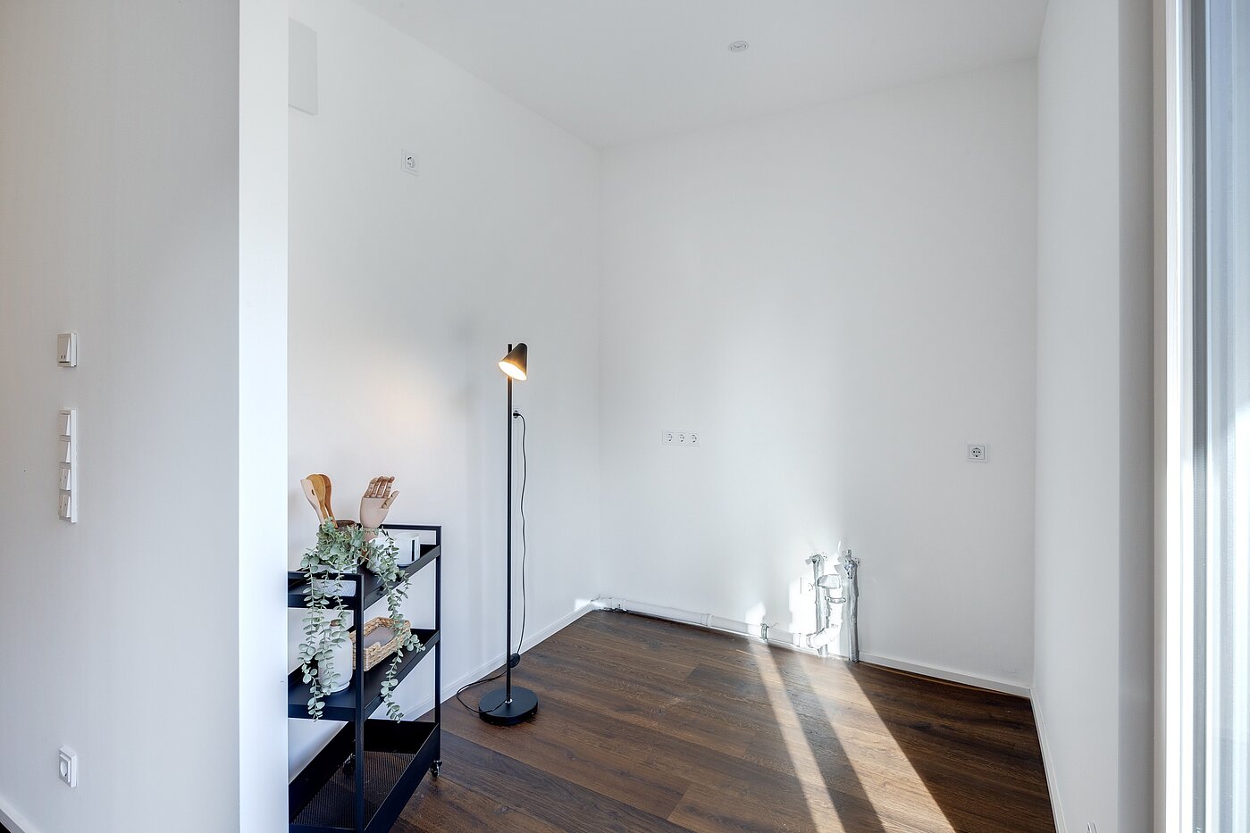 露台公寓 与 2 房间 | München-Harlaching | 70372 | Offene Küche