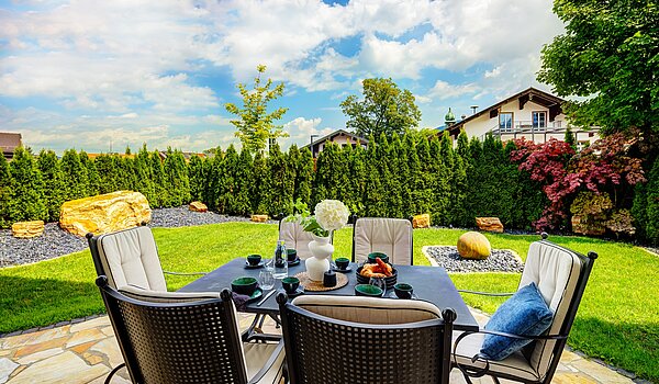 一楼公寓 与 3 房间 | Bad Wiessee | 70053 | Garten