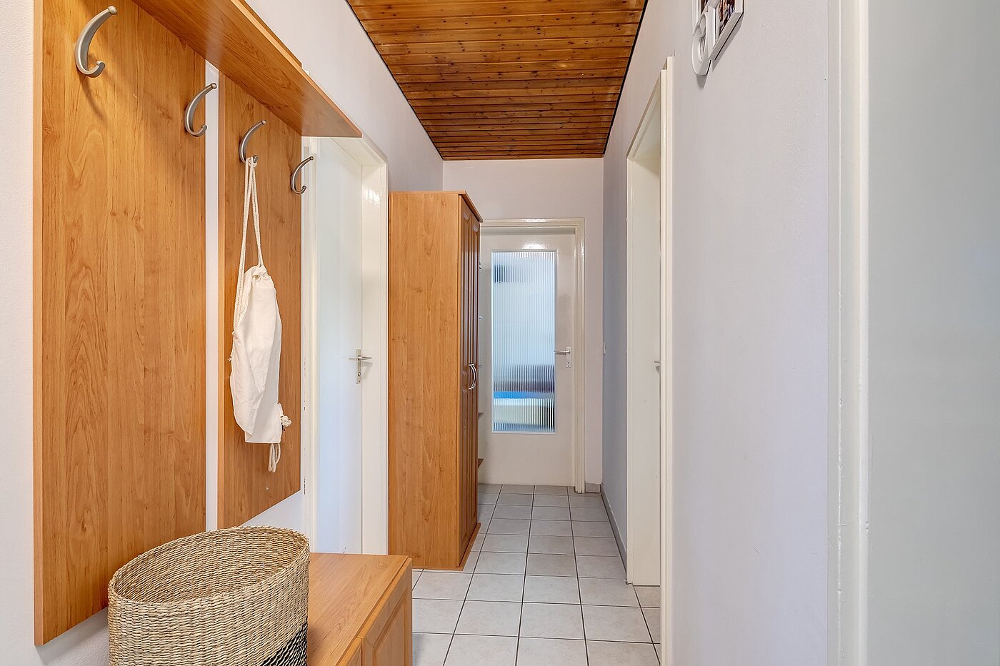 多层公寓 与 2 房间 | München-Perlach | 1904ML5