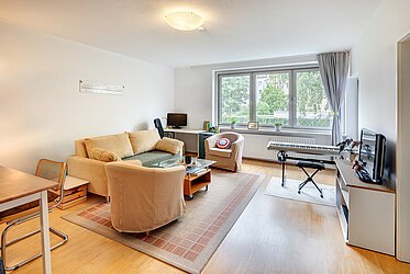 Maxvorstadt：Theresienstraße——位于慕尼黑市中心后楼公寓
