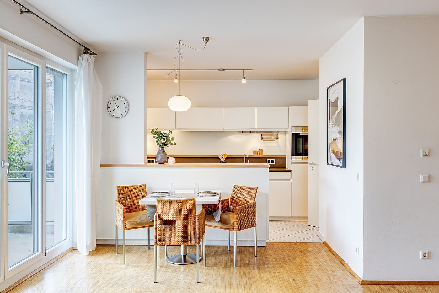 多层公寓 与 3 房间 | München-Neuhausen | 70489 | ...Essen