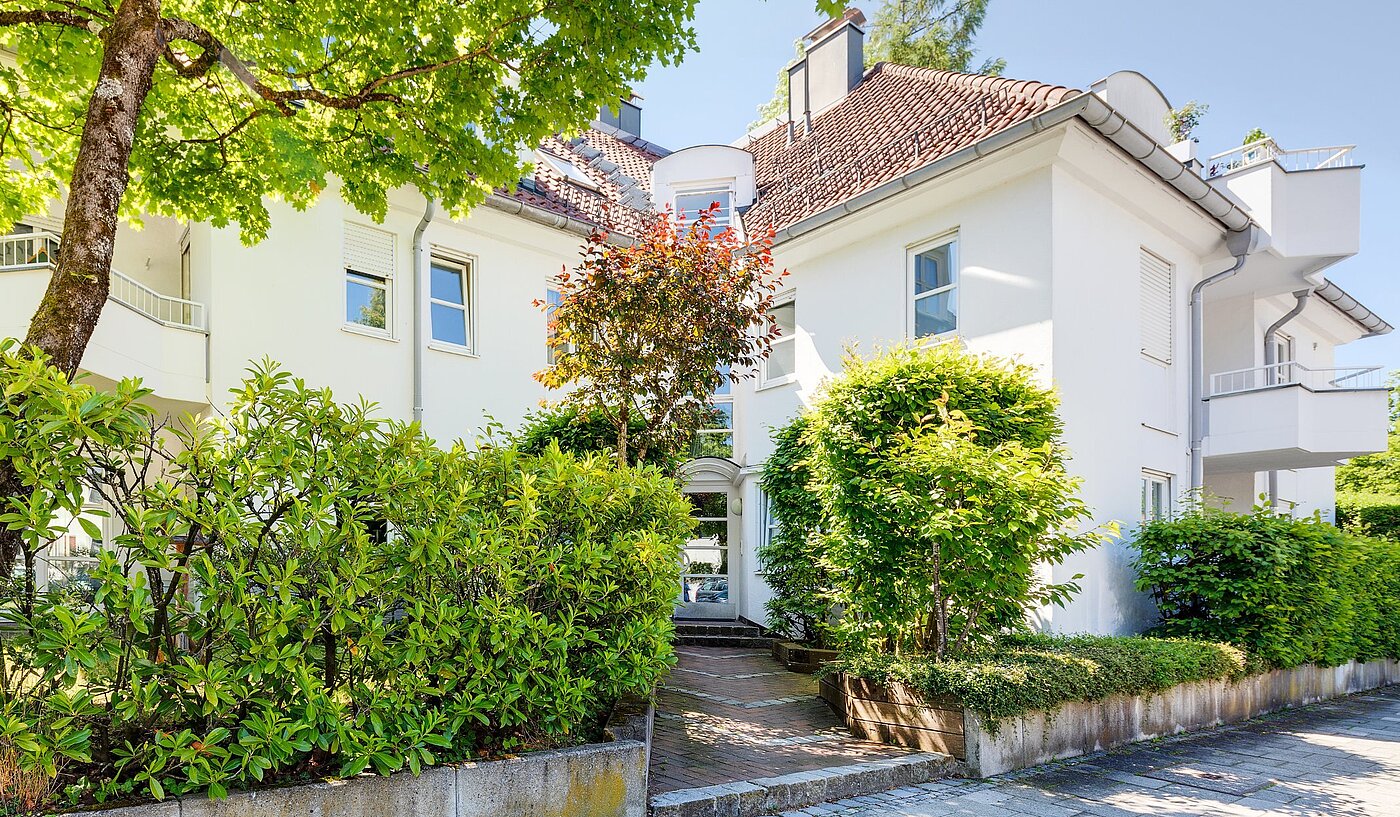 多层公寓 与 3 房间 | München-Harlaching | 2103ML3