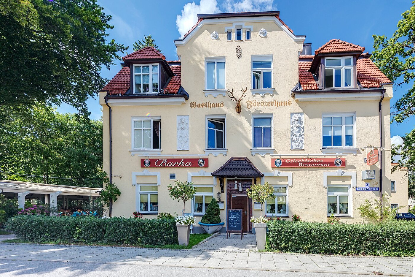 多层公寓 与 1 房间 | München-Obergiesing | 1908ML1 | Gasthaus