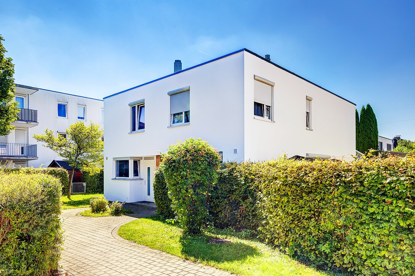 联排别墅 与 5 房间 | Unterföhring | 70119 | Gepflegtes Objekt