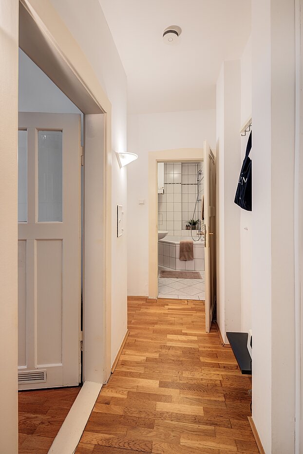 多层公寓 与 1.5 房间 | München-Neuhausen | 70473 | ...Stauraum