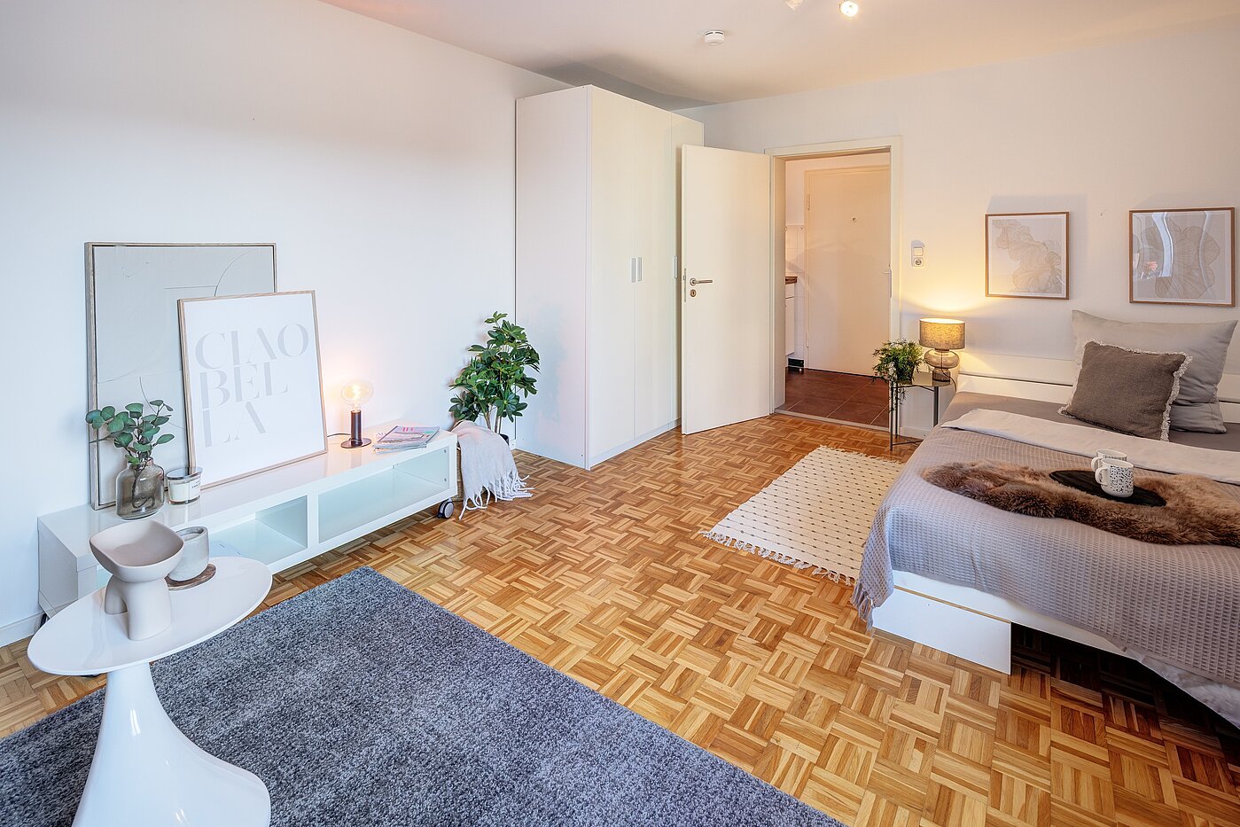 公寓 与 1 房间 | München-Schwabing | 70200 | ...und Schlafbereich...