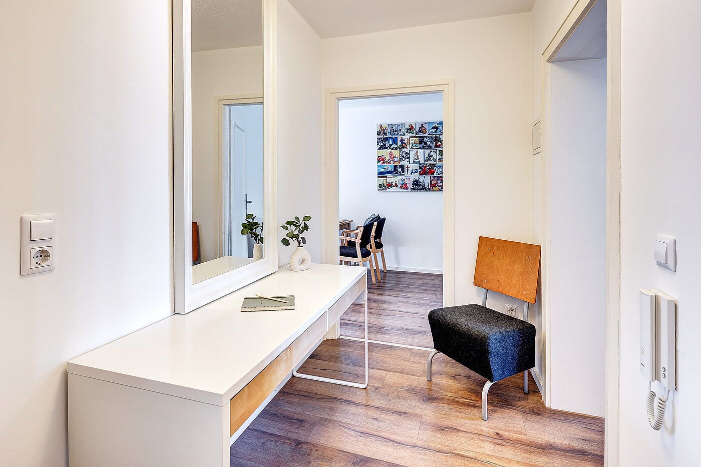 多层公寓 与 2.5 房间 | München-Berg am Laim | 70030 | Einladende Diele