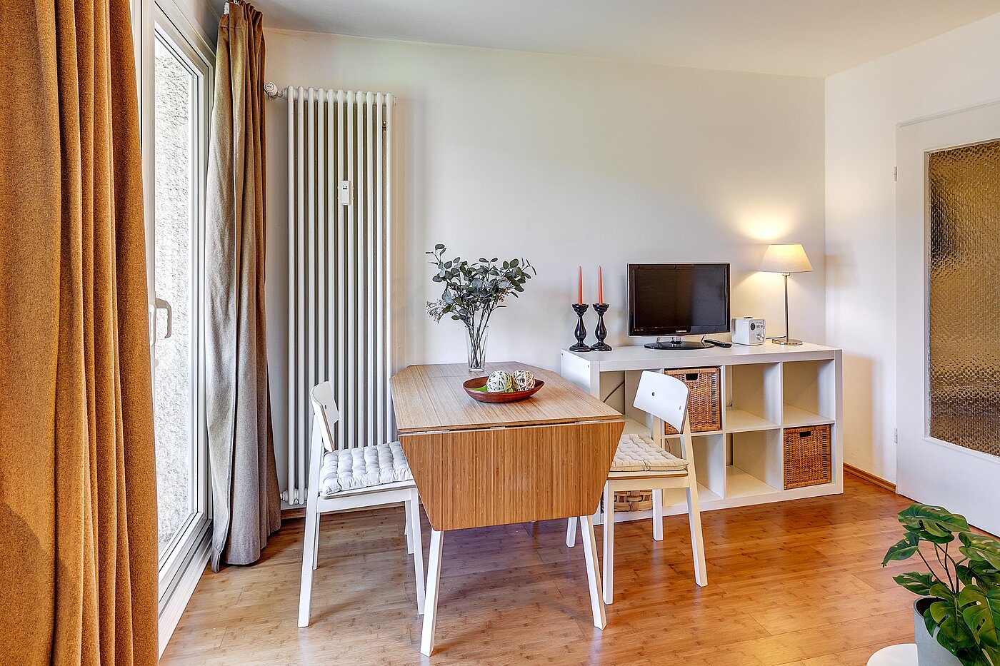 多层公寓 与 1 房间 | München-Schwabing | 2210ML3 | Essen