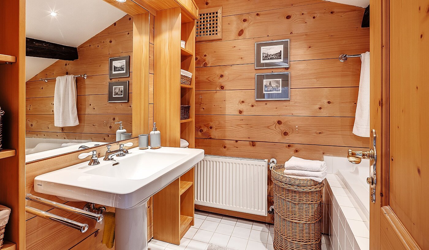 多层公寓 与 11 房间 | Gmund/Dürnbach | 2107ML11 | Wannenbad DG