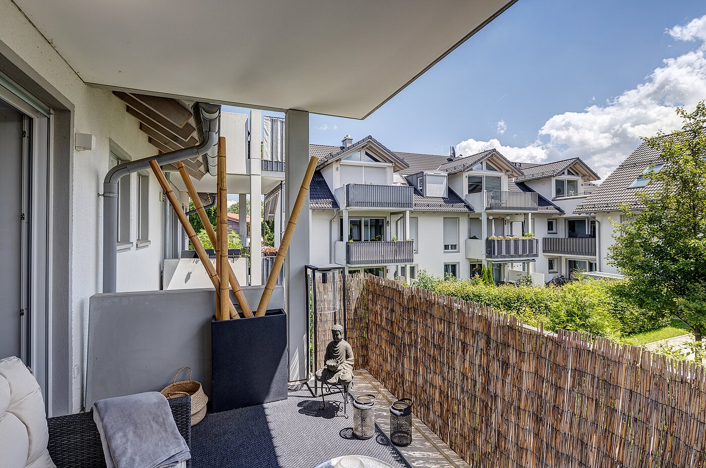 多层公寓 与 3 房间 | 70483 | Überdachter Balkon...