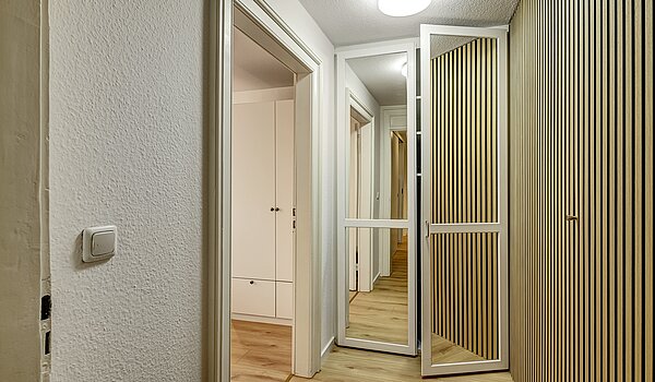 阁楼公寓 与 4.5 房间 | München-Ludwigsvorstadt | 70461 | Diele 2