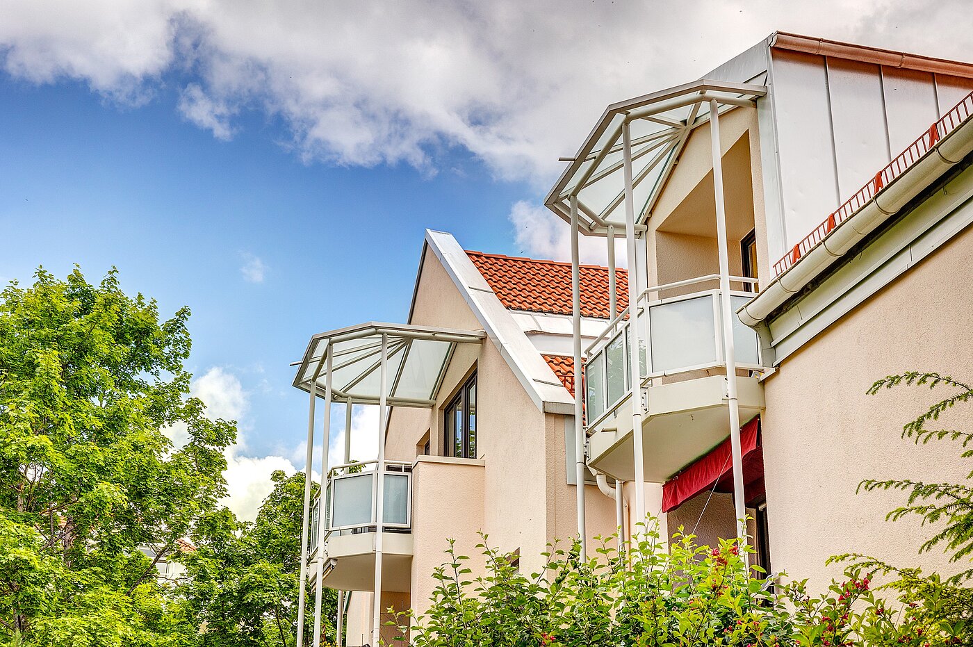 多层公寓 与 2 房间 | Germering | 70029