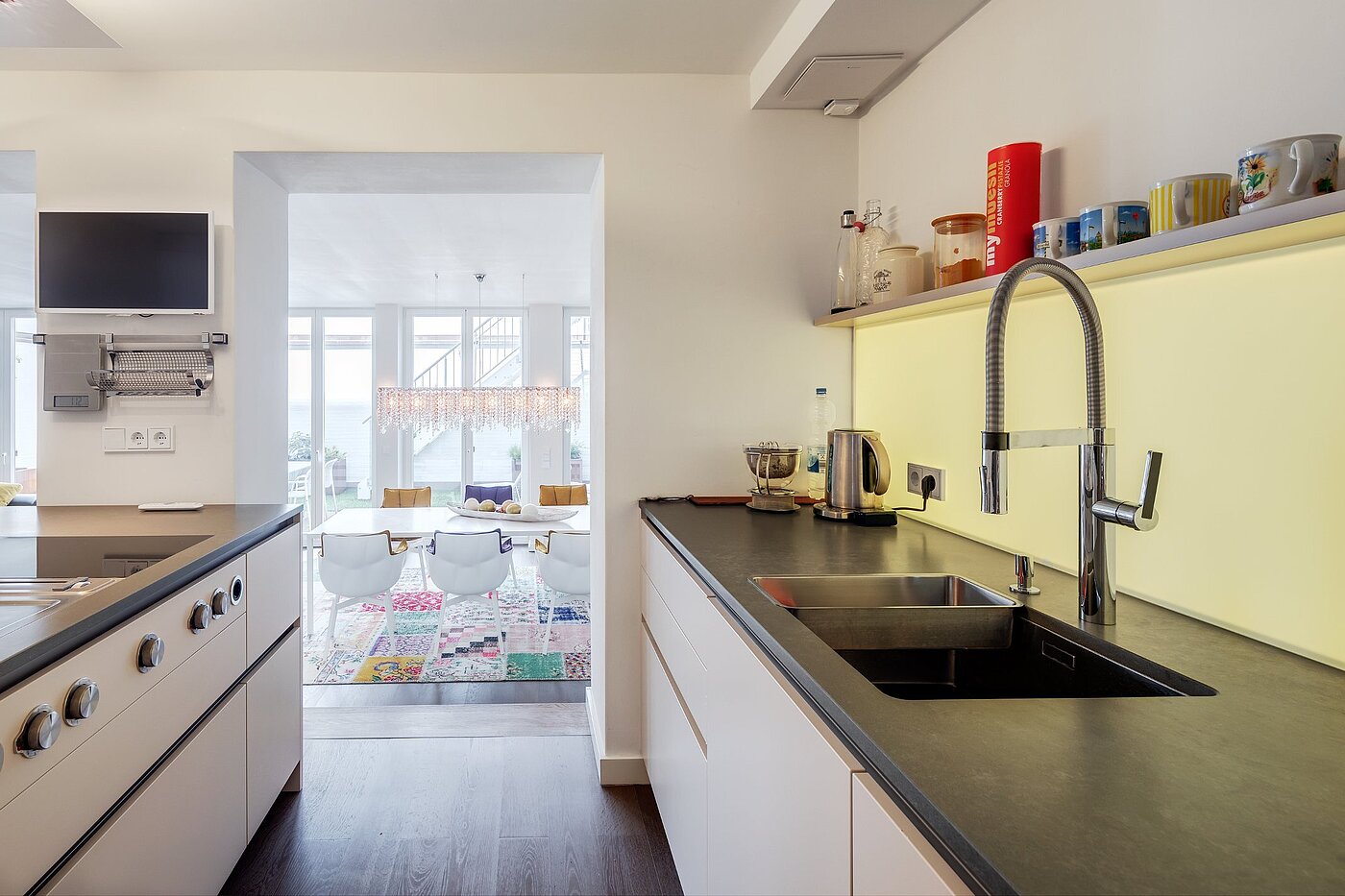 多层公寓 与 5 房间 | München-Maxvorstadt | 1807ML1 | Hightech-Küche