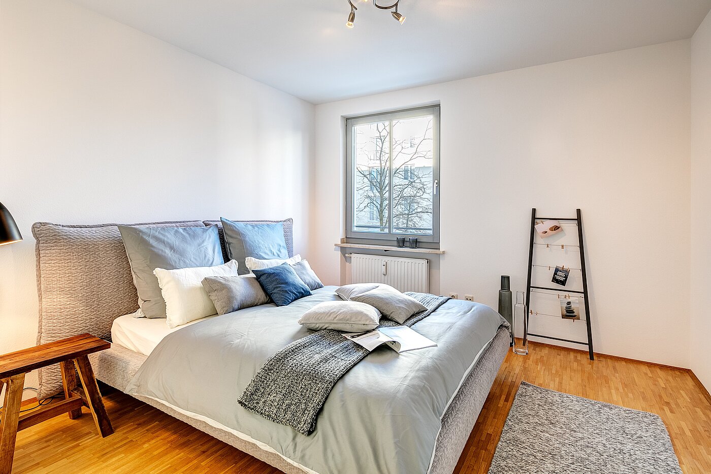 多层公寓 与 4 房间 | 1709ML3 | Schlafzimmer