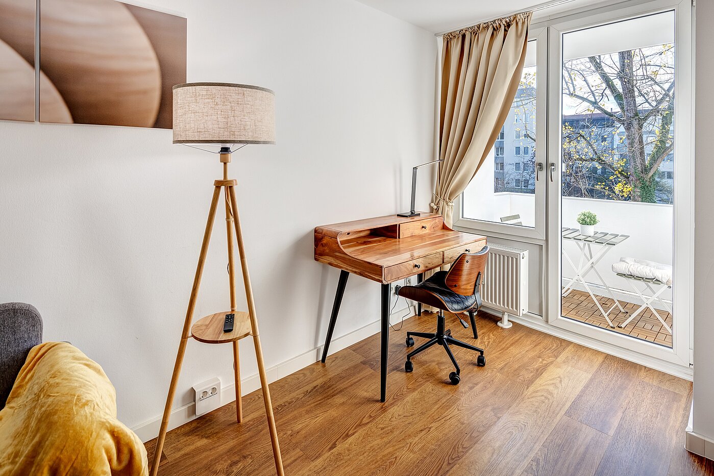 公寓 与 1 房间 | München-Milbertshofen | 70183 | Schreibtisch...