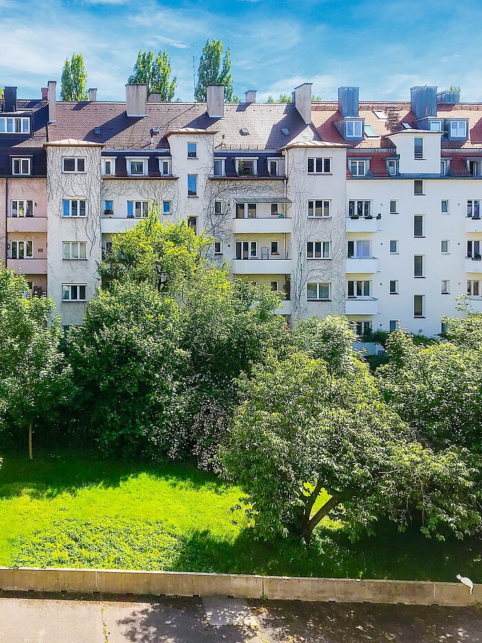多层公寓 与 3 房间 | München-Schwabing | 2006ML4 | ...Balkon in den ruhigen Hof