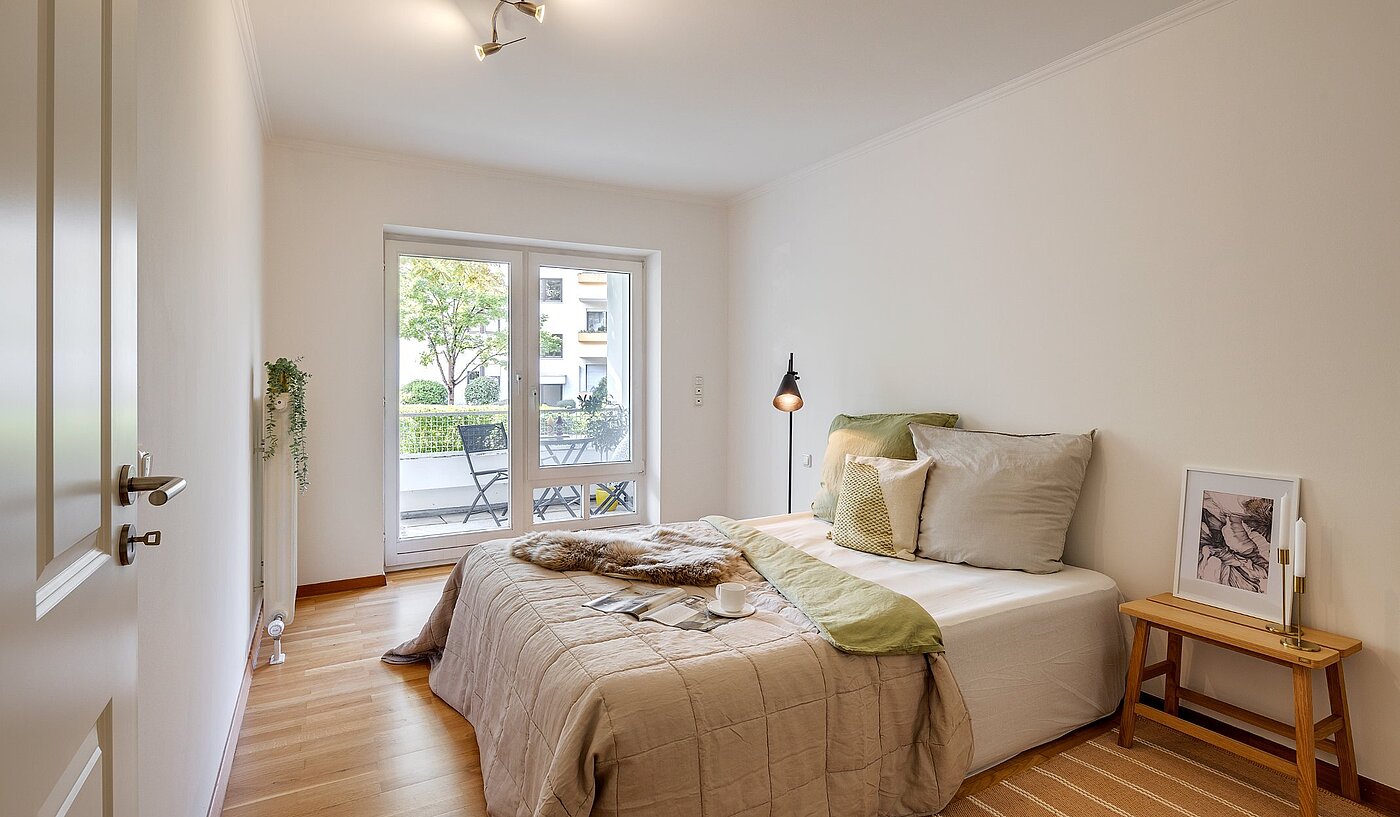 多层公寓 与 2 房间 | München-Pasing | 2108ML1 | Großes Schlafzimmer...