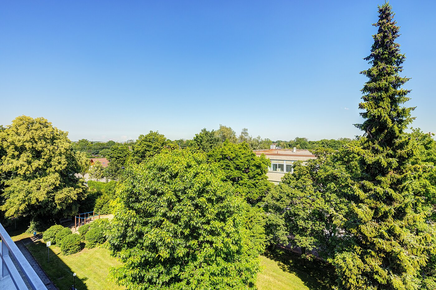露台公寓 与 3.5 房间 | München-Berg am Laim | 123456 | Ausblick