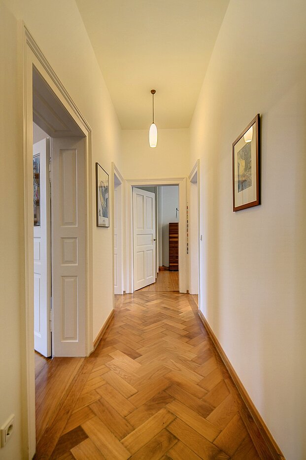 多层公寓 与 3 房间 | München-Ludwigsvorstadt | 1905ML1 | Parkett und hohe Räume