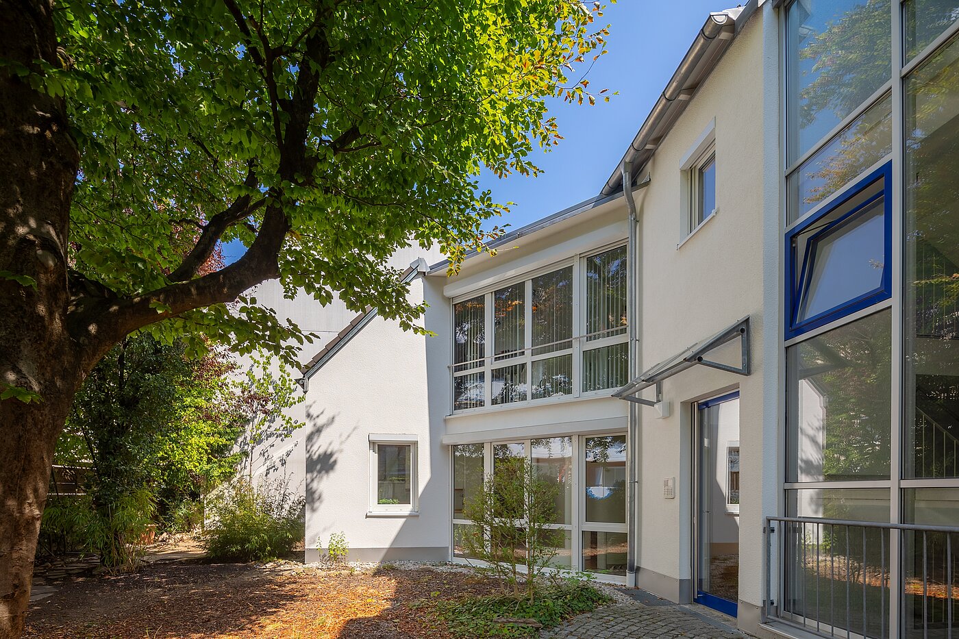 一楼公寓 与 2 房间 | München-Laim | 70464 | ...Rückgebäude