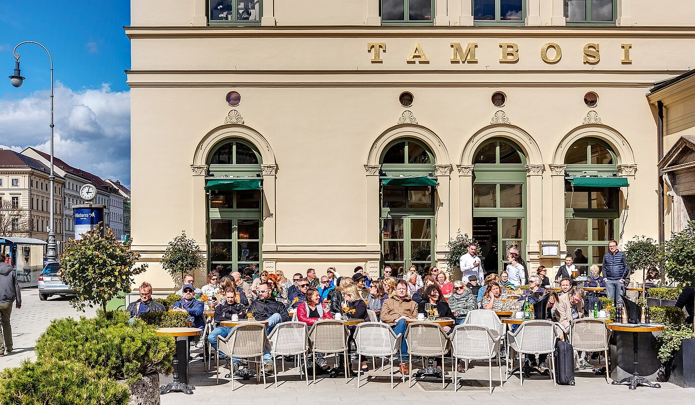 多层公寓 与 3 房间 | 70046 | Tambosi am Odeonsplatz