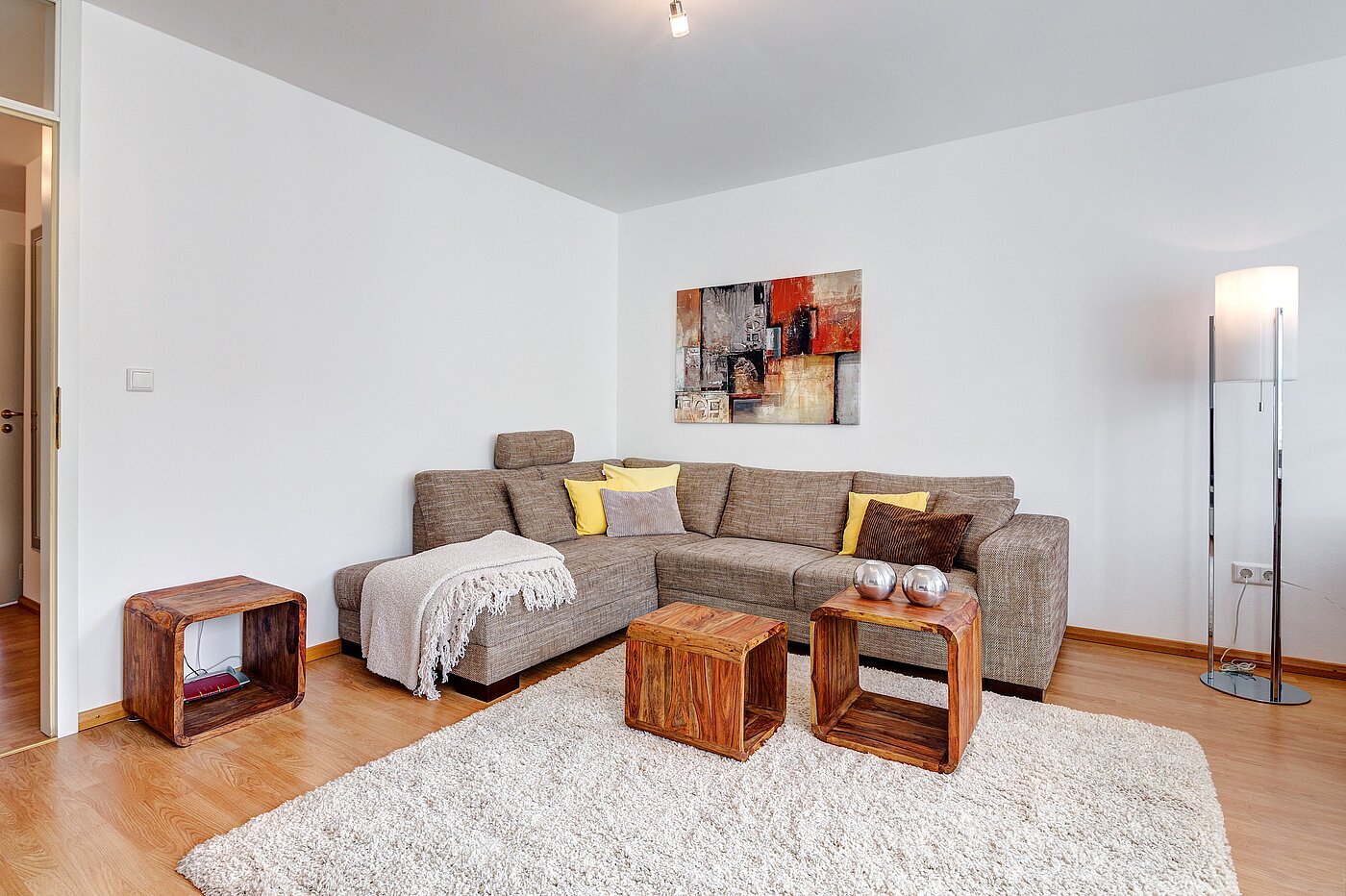 多层公寓 与 2 房间 | München-Schwabing | 70102 | Gemütliches Wohnzimmer...