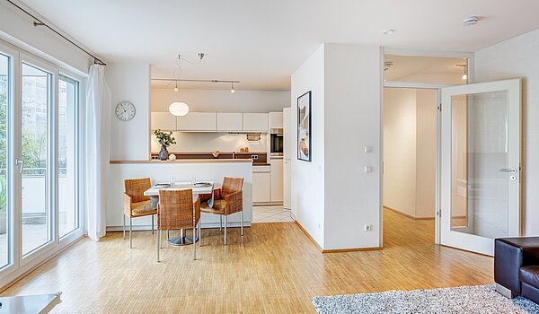 多层公寓 与 3 房间 | München-Neuhausen | 70489 | Blick zur Diele