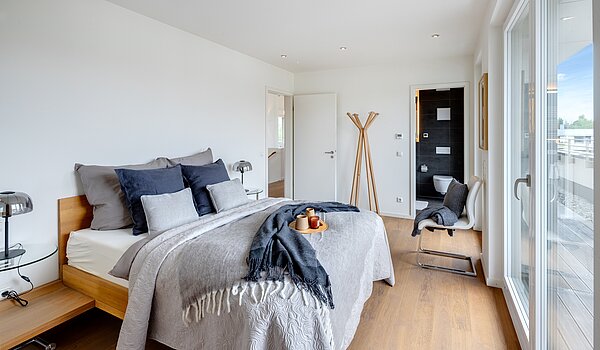 顶层公寓 与 3.5 房间 | München-Oberföhring | 70237 | ...und zum Duschbad