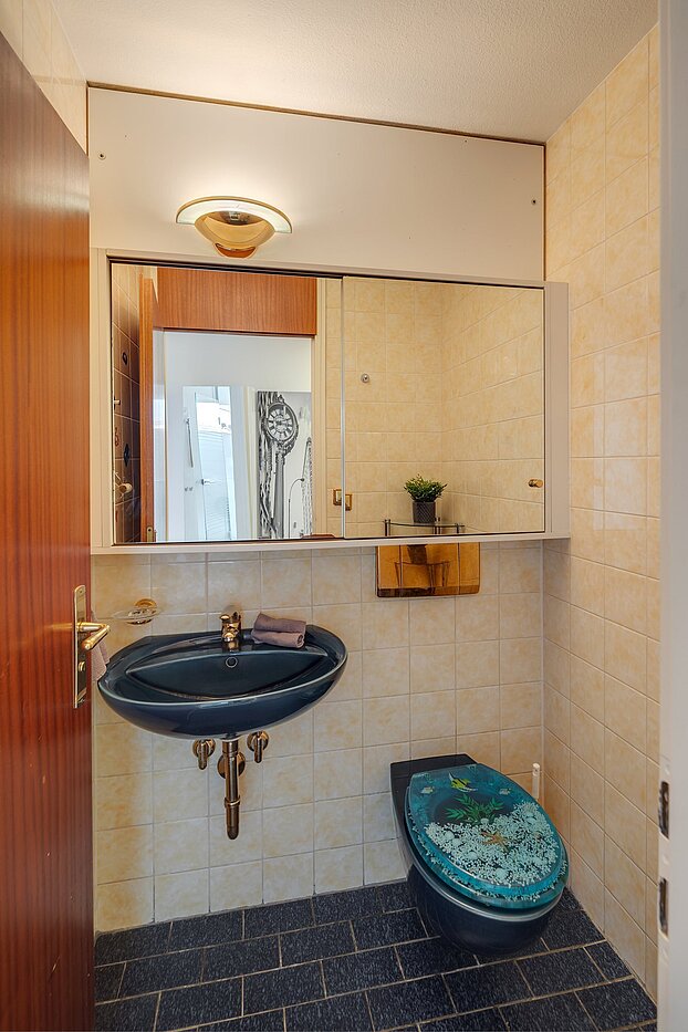 多层公寓 与 3 房间 | München-Perlach | 2010ML5 | Gäste-WC