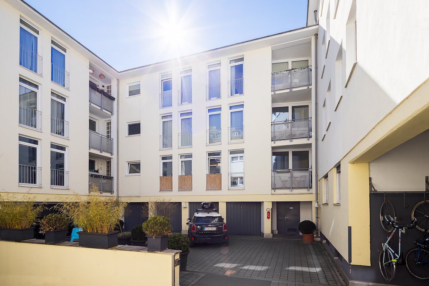 多层公寓 与 3 房间 | München-Maxvorstadt | 2203ML31 | Rückgebäude