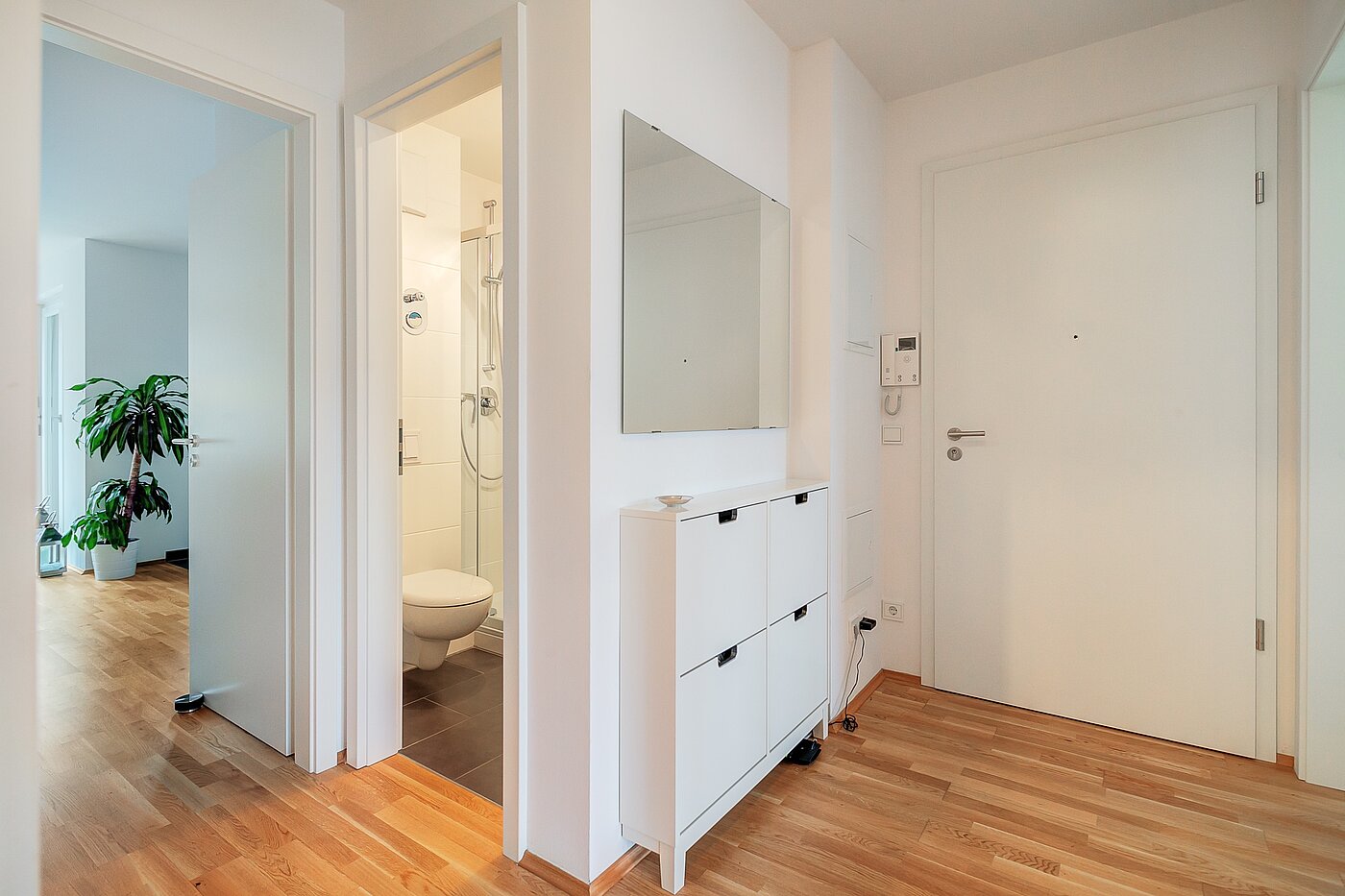 多层公寓 与 3 房间 | München-Moosach | 70164 | Willkommen