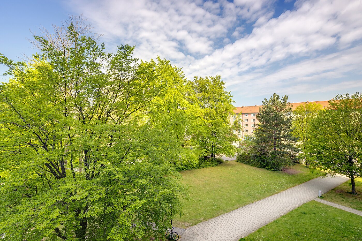 多层公寓 与 2 房间 | München-Sendling-Westpark | 2204ML2