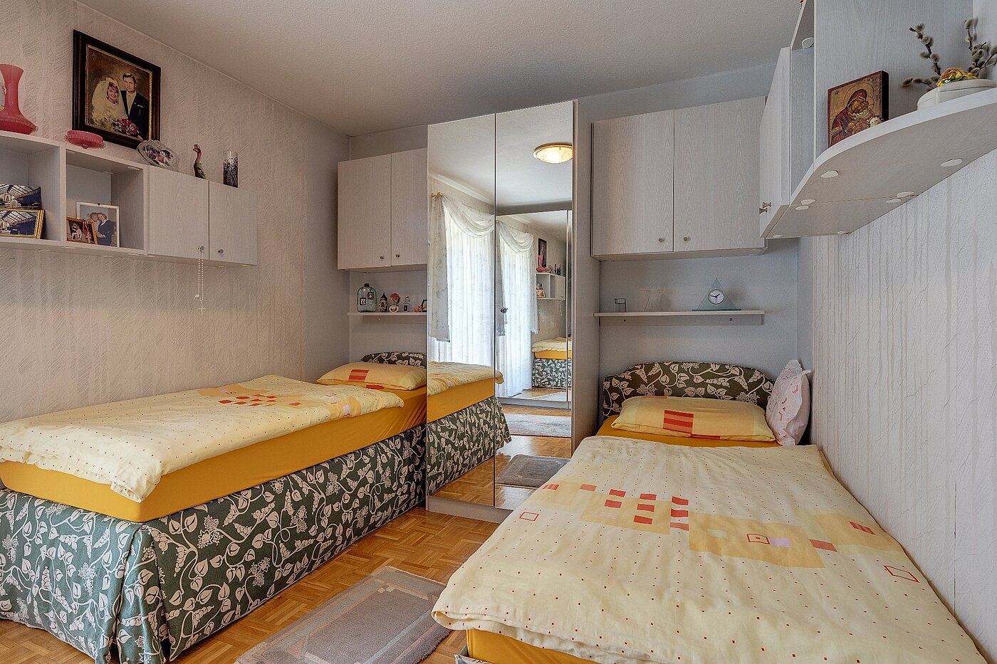 一楼公寓 与 3 房间 | München-Untermenzing | 1806ML6 | Ruhiges Schlafzimmer