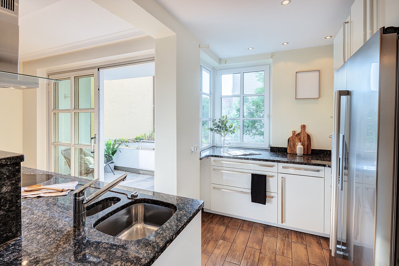 多层公寓 与 3 房间 | München-Maxvorstadt | 70133 | ...Zugang zum...