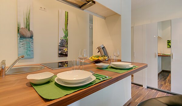 一楼公寓 与 4 房间 | München-Neuhausen | 70471 | Küchenzeile...