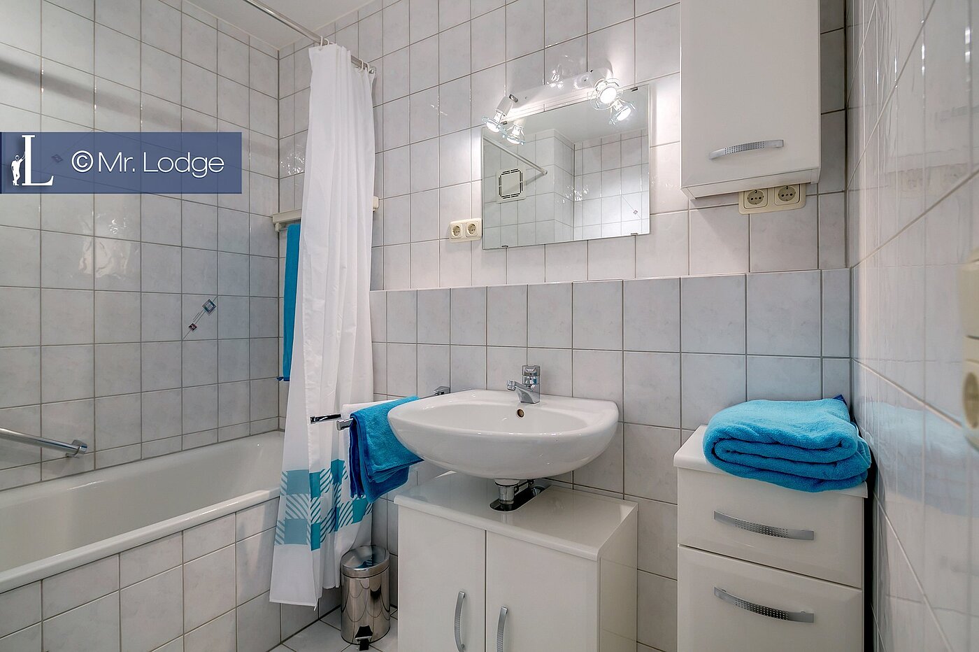 多层公寓 与 1 房间 | München-Untermenzing | 1802ML1 | Bad mit Badewanne