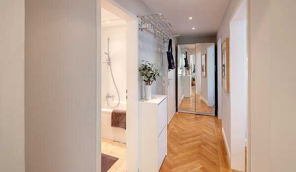 多层公寓 与 2 房间 | München-Thalkirchen | 2204ML5 | Stilvolles Fischgrät-Parkett...