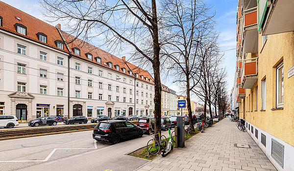 一楼公寓 与 2 房间 | München-Schwabing | 70394 | Straße