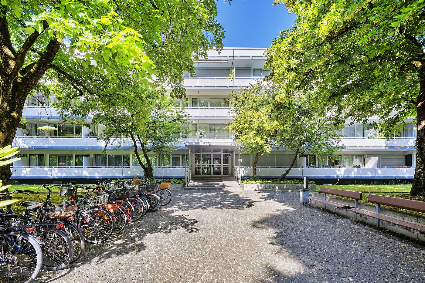 多层公寓 与 3.5 房间 | München-Bogenhausen | 70267 | Hausansicht