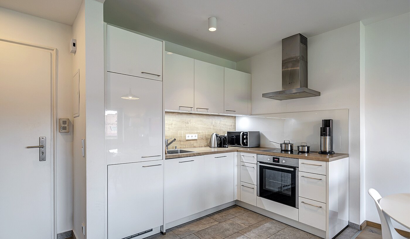 公寓 与 1 房间 | München-Schwabing | 70198 | ...chicer Einbauküche und...