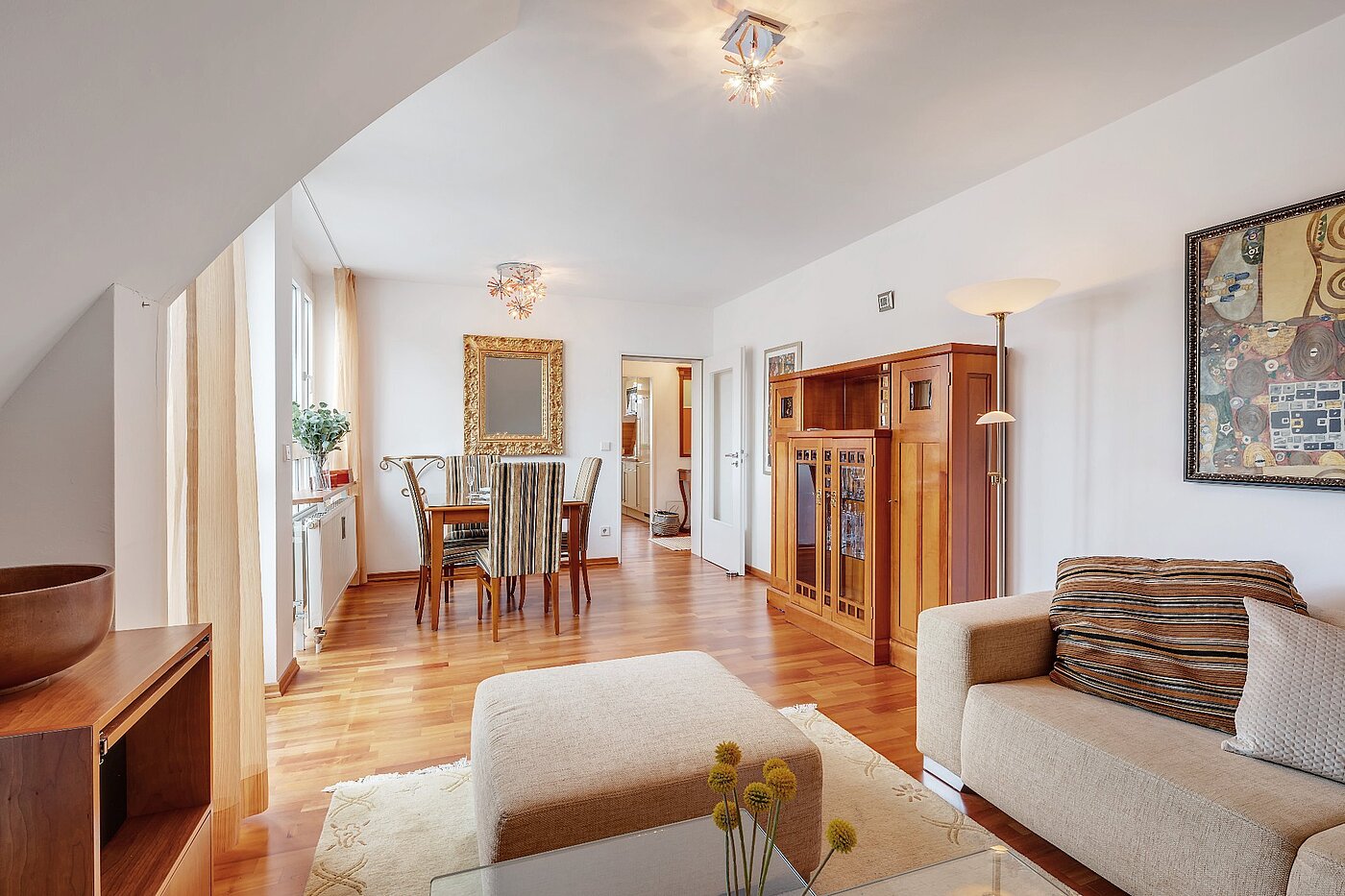 阁楼公寓 与 2 房间 | München-Sendling | 1911ML4 | Gemütliches Wohnzimmer