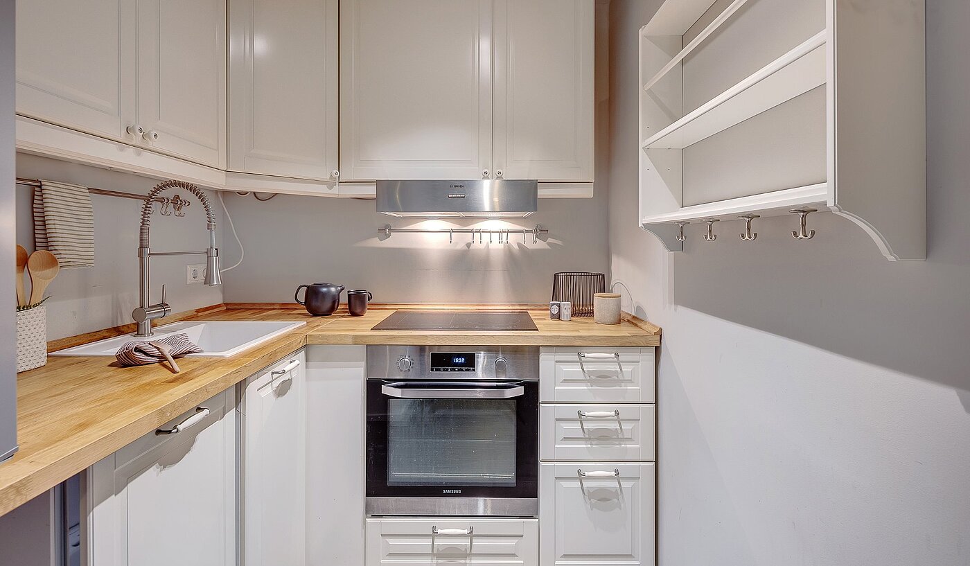 高架层 与 2 房间 | München-Lehel | 2012ML1 | Helle Einbauküche